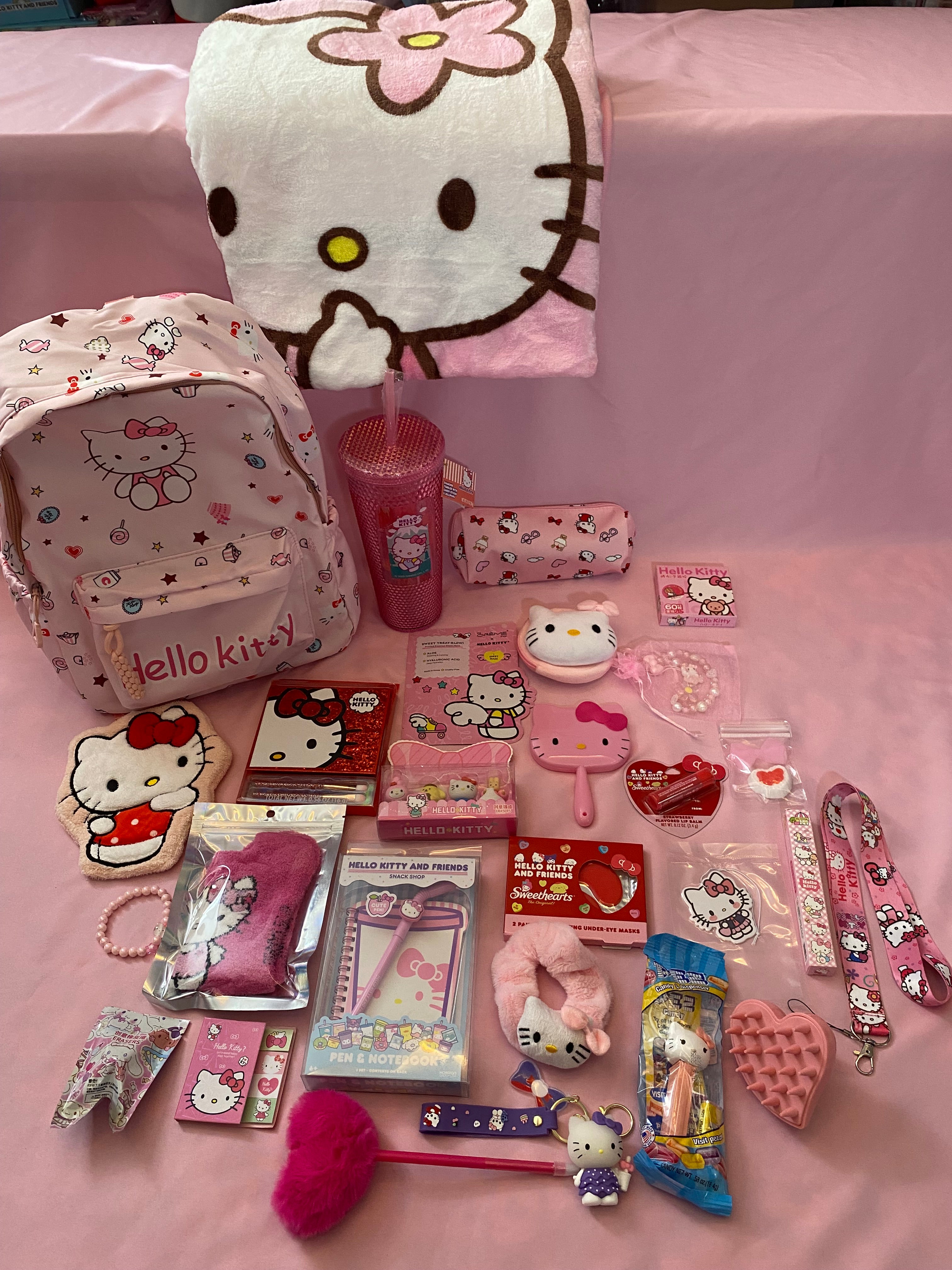 Hello Kitty Mystery Back pack