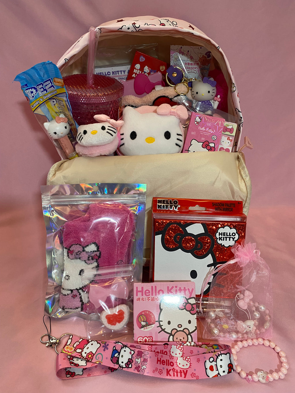 Hello Kitty Mystery Back pack