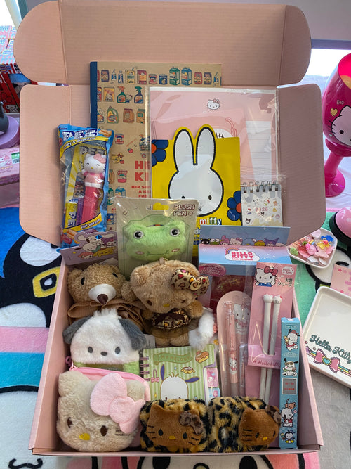 1 Mystery scoop + 1 free gift
